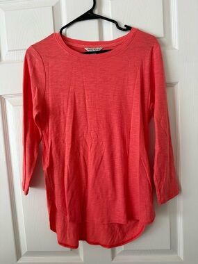 Tommy Bahama Coral Long Sleeve Scoop Neck Tee 3/4 sleeve